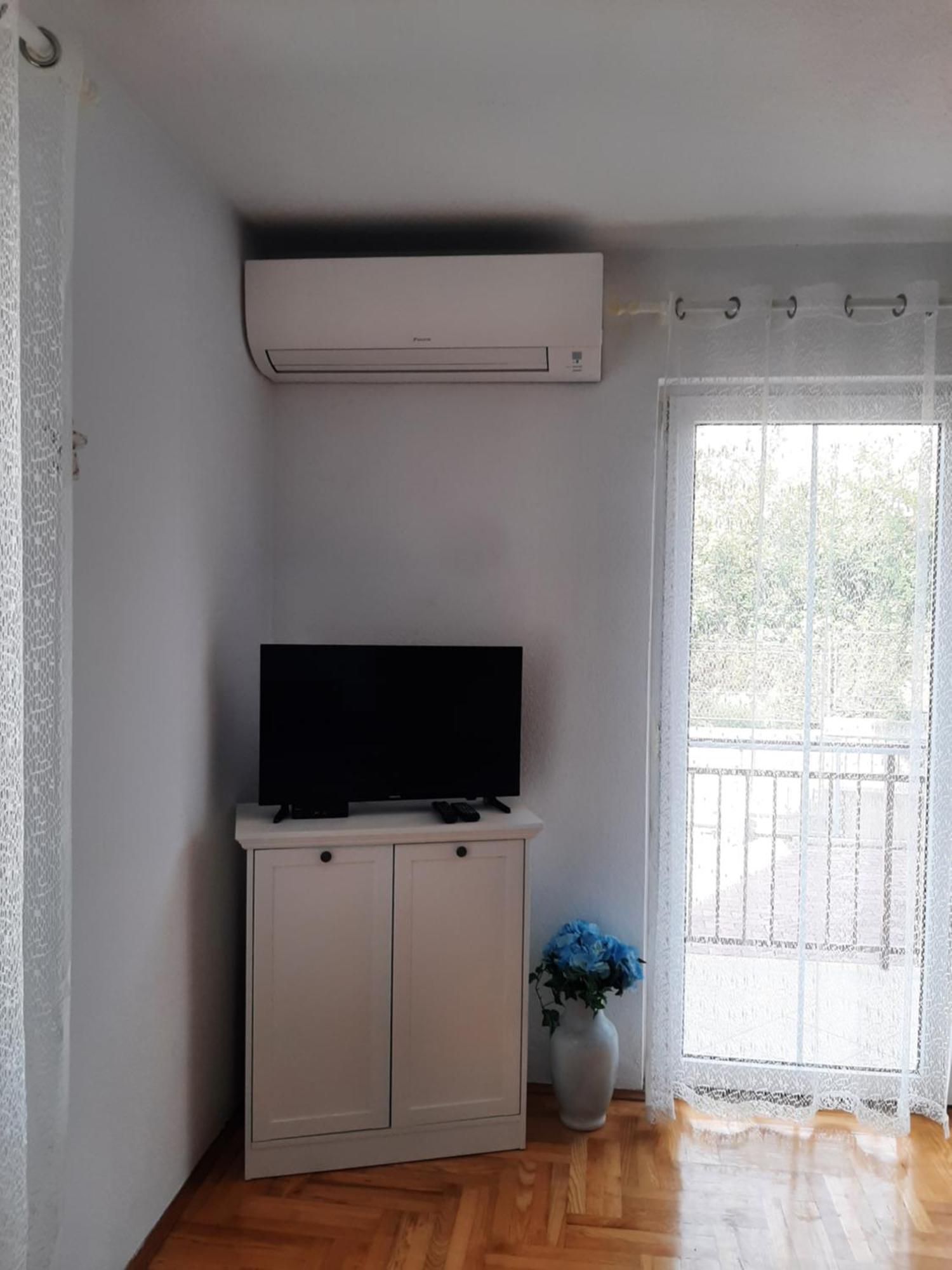 Apartment Marko Каштела Экстерьер фото